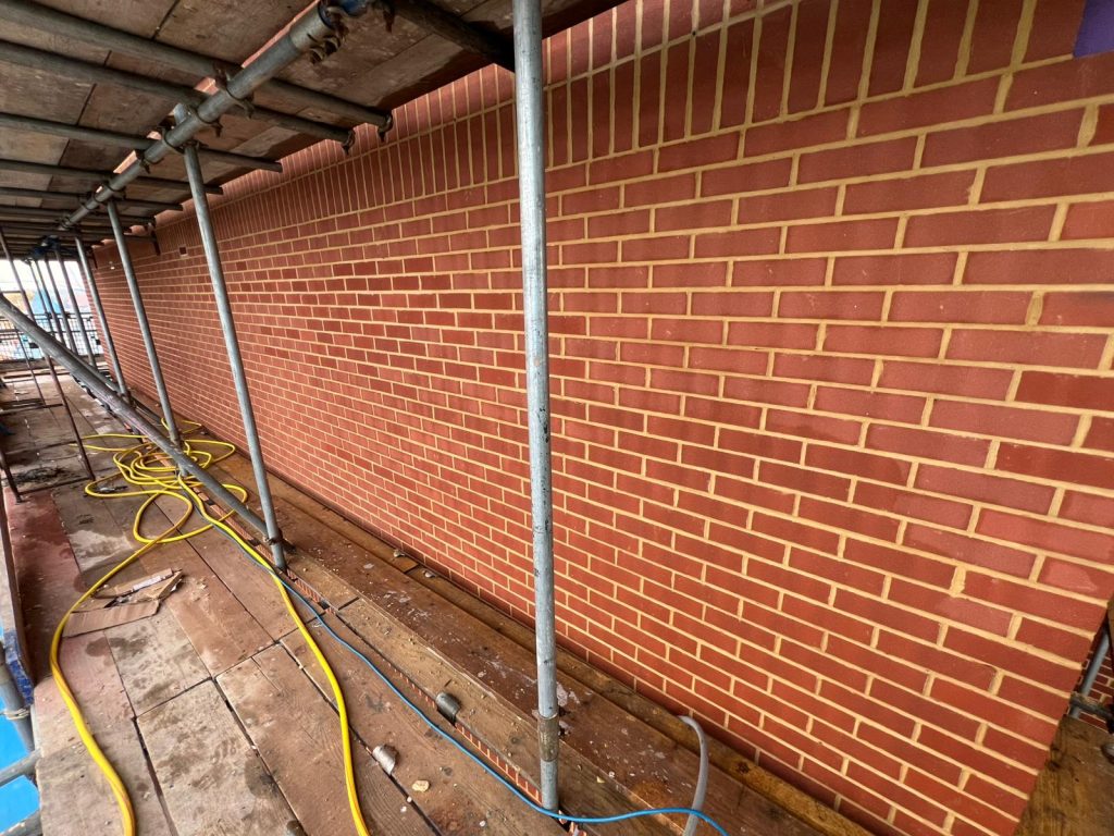 6 floors extension at cross point Croydon